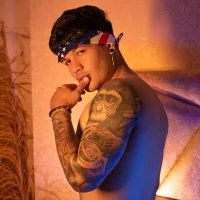 MikkeHunter's Avatar Pic