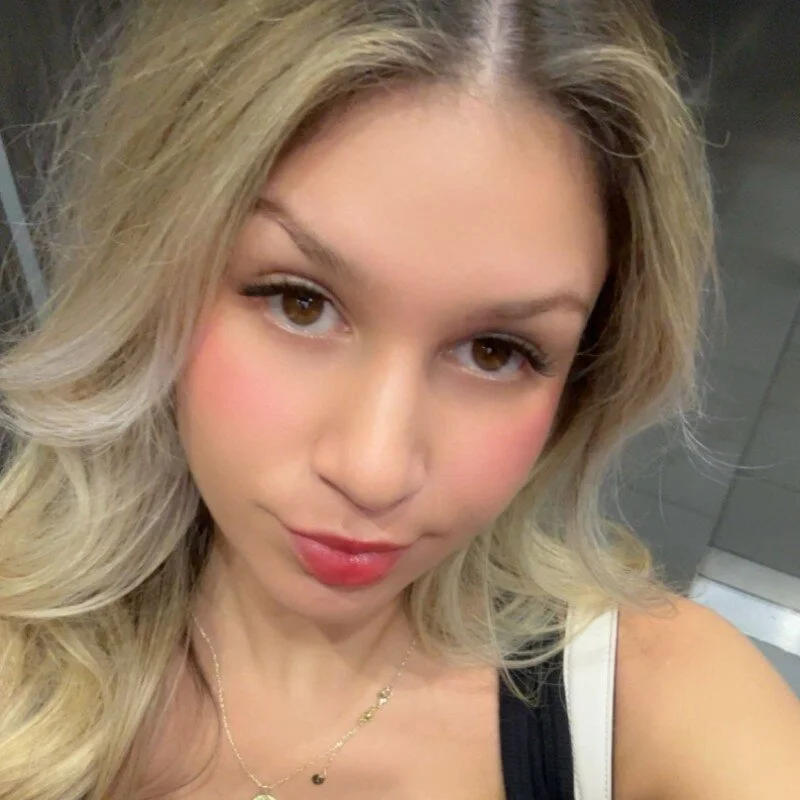 bellaa442 profile photo