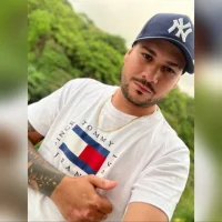 รูปโปรไฟล์ของ Le0Video