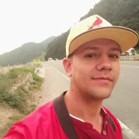 ferchizz2784's Profile Pic