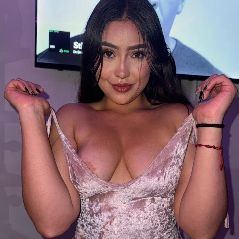 Antonella_Moreau Stripchat profile image