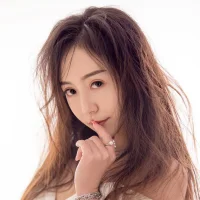 choxiaoya's Profile Pic