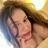 iylaaa's Avatar Pic