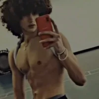 EliVibe's Profile Pic