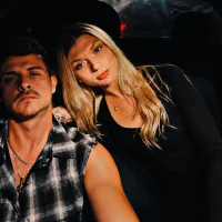 Awatar – Daddy69DeepthroatPrincess