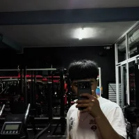 nnezzv's Profile Pic