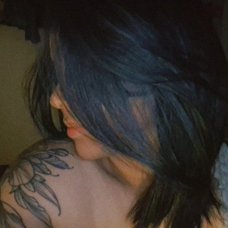 mirelaqueirozz Stripchat profile image