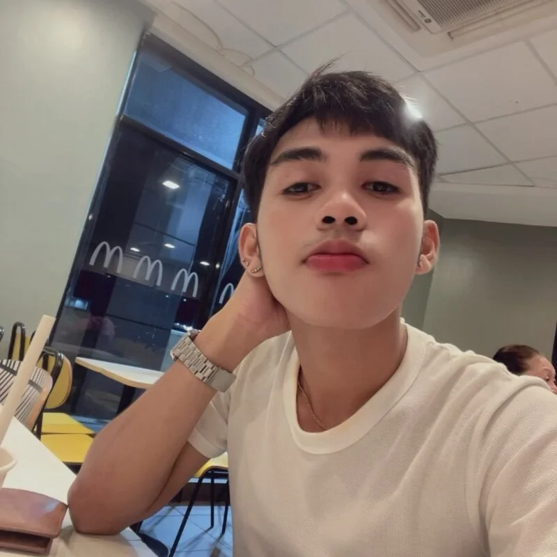 urhot_chany profile photo