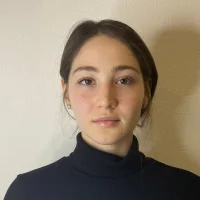 AdrianaBecker's Profile Pic