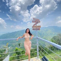 Naughtyhotmikka Gambar Avatar