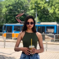 FloraBooom's Profile Pic