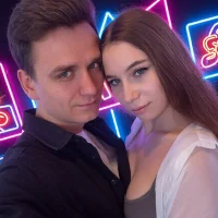 RadiantCouple_'s Avatar Pic