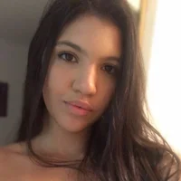LaurinhaS2's Profile Pic