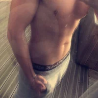 enviedetoinow's Avatar Pic