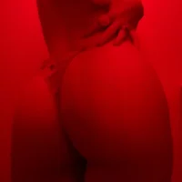 รูปโปรไฟล์ของ yourinternetgirl