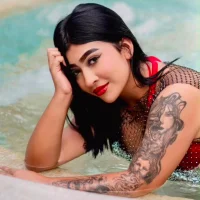 Slika avatara modela CamilaParisi
