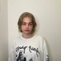 AlizaRey's Profile Pic