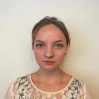 ArianeGaron's Profile Pic