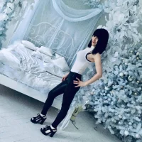Cloe_Kind's Profile Pic