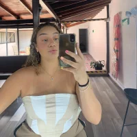 LucyWilde's Profile Pic
