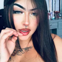 hollycute__