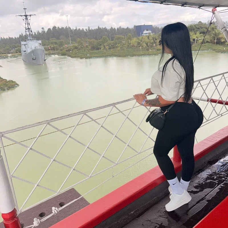 AlisonbelleBoobs