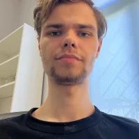 Niko_Logan