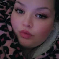 Curvy_Crystal40's Profile Pic
