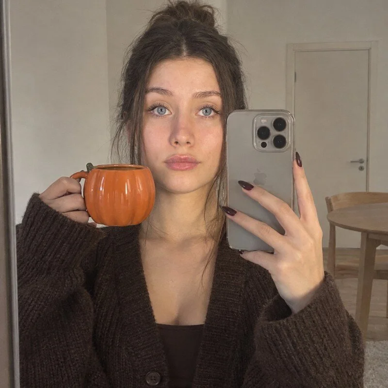 LoriLeblane Stripchat profile image