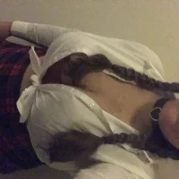 dutchgirl99's Profile Pic