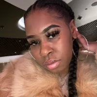 IveyLexxus's Profile Pic