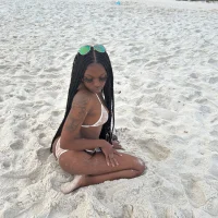 Ms_kittypretty's Profile Pic