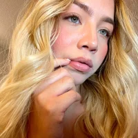 Imagem de avatar de _Tiffany1