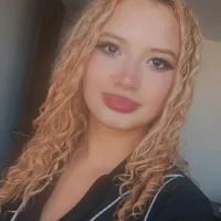 Dalila_White14