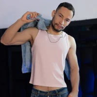 TyagoRoberts_ Adlı Modelin Avatarı