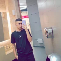 davier_lust's Profile Pic