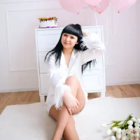 Holly-Sweet's Avatar Pic