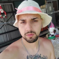 Agusss_2000's Avatar Pic