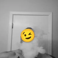 lesshhh09's Profile Pic