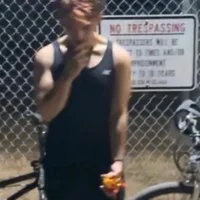 BizzyRe's Profile Pic