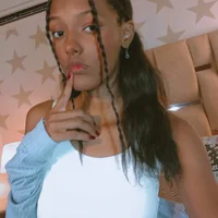 lily_uwi44's Avatar Pic