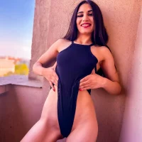 maya_nicole এর প্রোফাইল ছবি