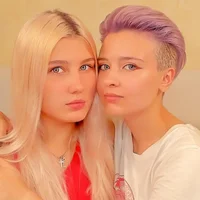 Tinderkisses's Profile Pic