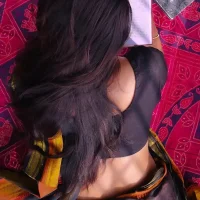 ItsMiraDesire's Avatar Pic