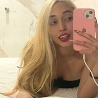 Аватар loirinhaaa