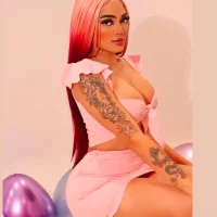 Scarletthornyx webcam