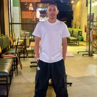 Ảnh Đại Diện bigcock_bum22