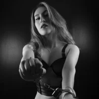 Isla_Ruby's Profile Pic