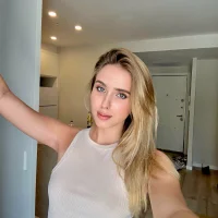 Nora__Bali's Profile Pic