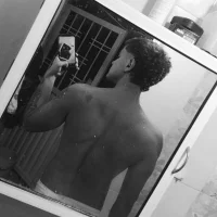 TravisBernadottes's Profile Pic